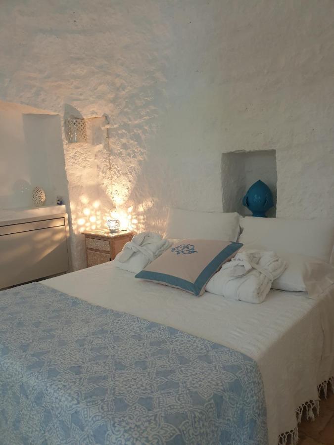 Trullisia Bed And Breakfast Alberobello Ngoại thất bức ảnh